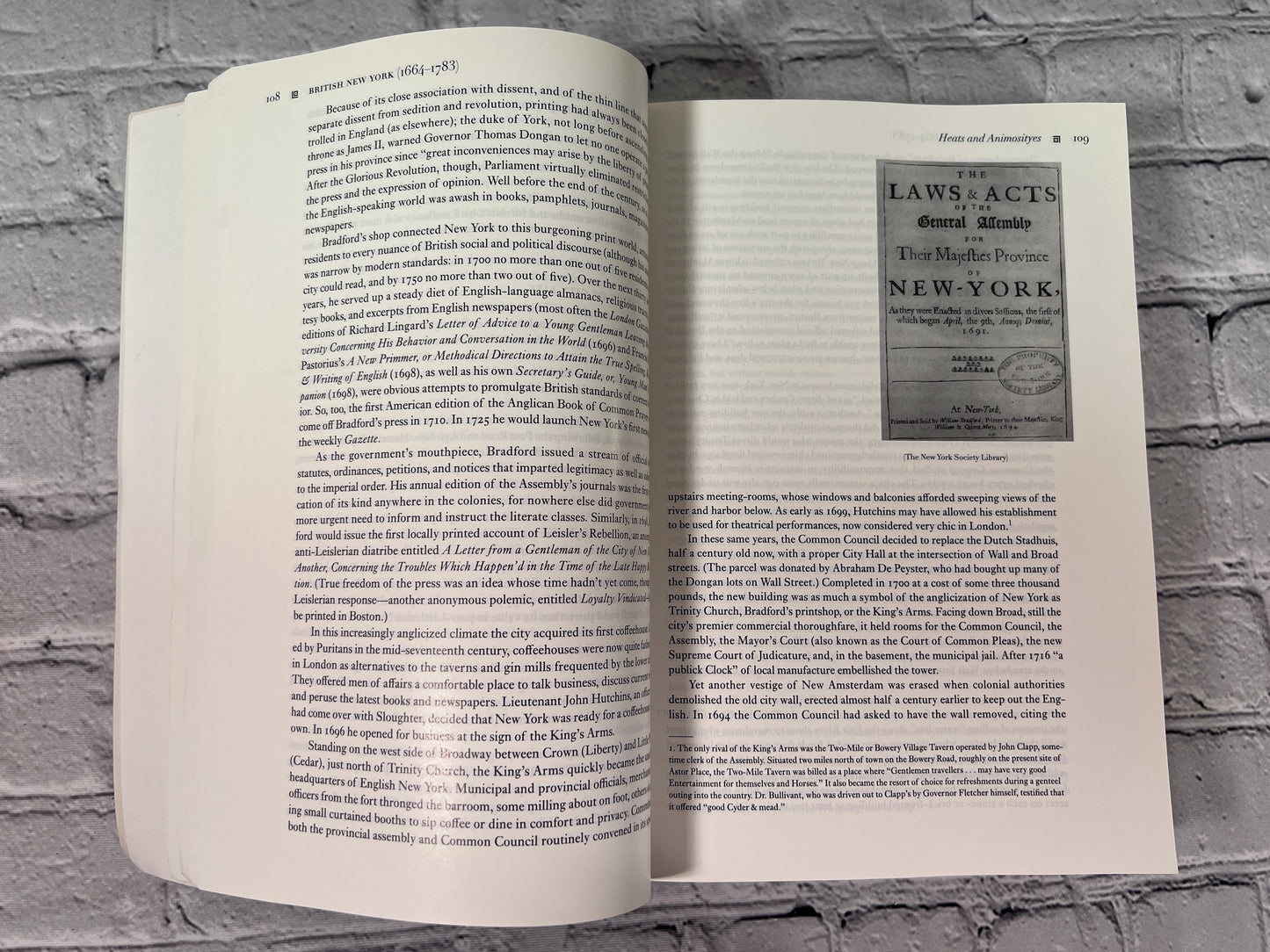 Gotham: A History of New York City to 1898 by Burrows, Edwin G., Wallace, Mike