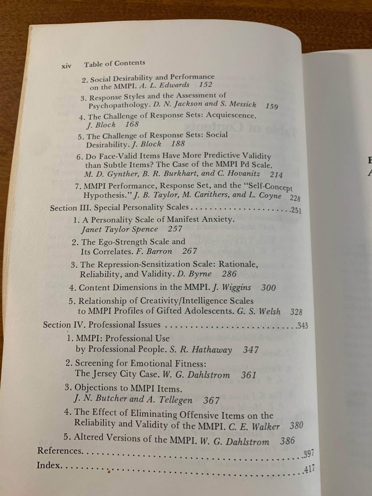 Flipped Pages Basic Readings on the MMPI: A New Selection on Personality Measurement by W. Grant Dahlstrom and Leona Dahlstrom