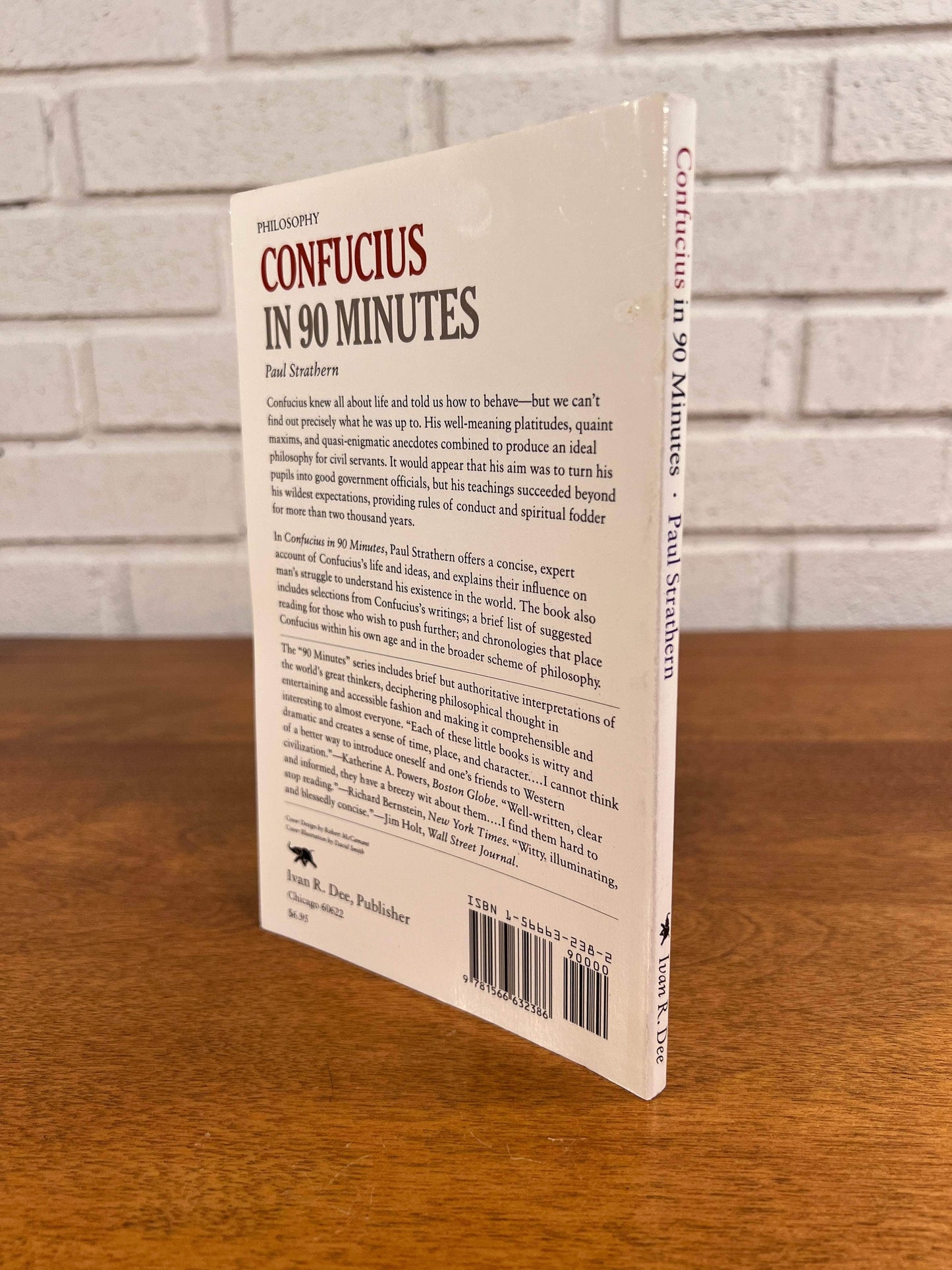 Flipped Pages Confucius in 90 Minutes by Paul Strathern