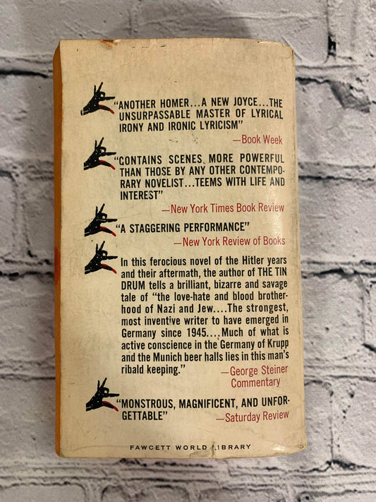 Flipped Pages Dog Years by Gunther Grass [1966 · 1st Fawcett Printing]