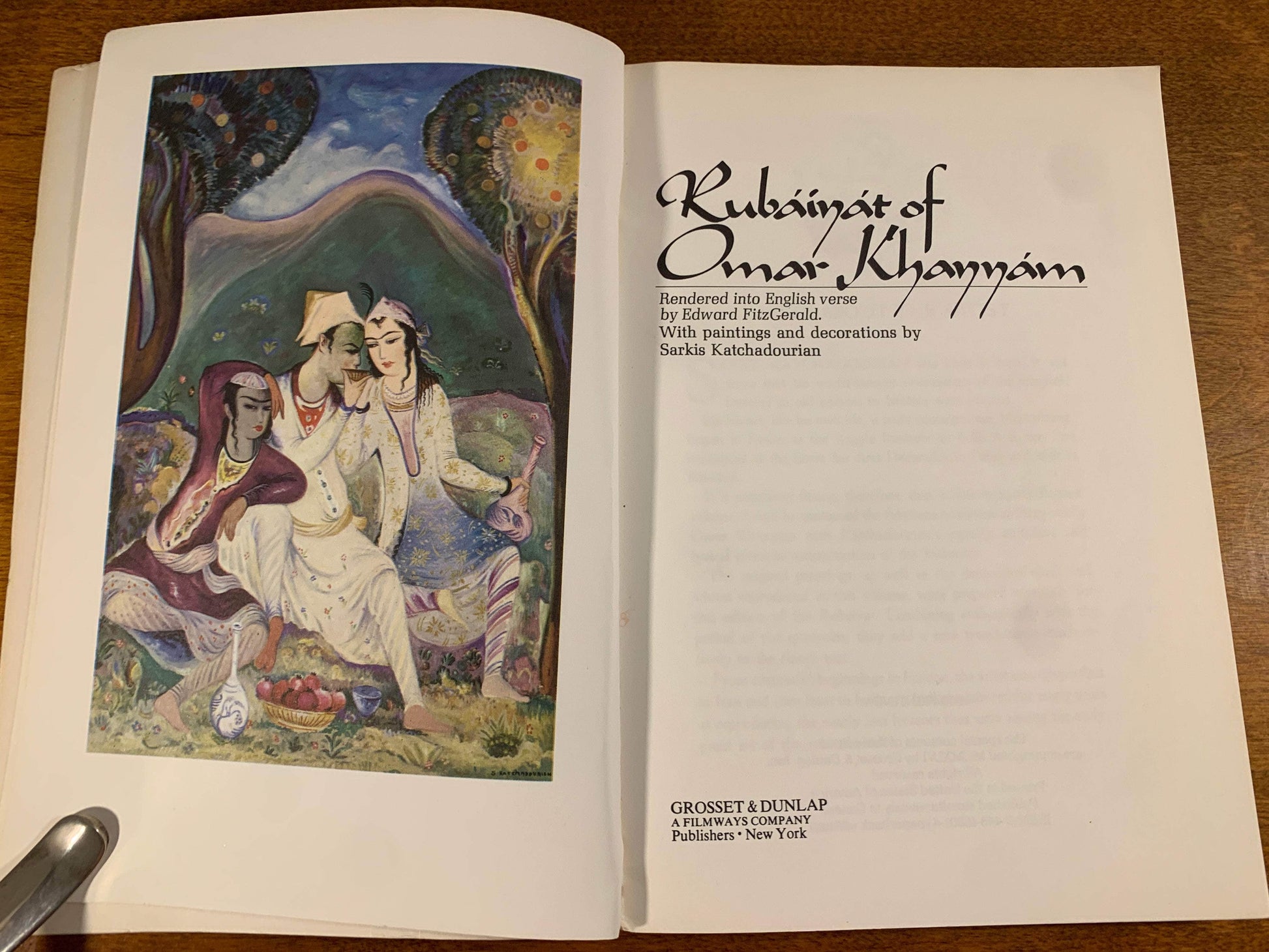 Flipped Pages Rubaiyat of Omar Khayyam by Edward Fitzgerald, illustrations 1979