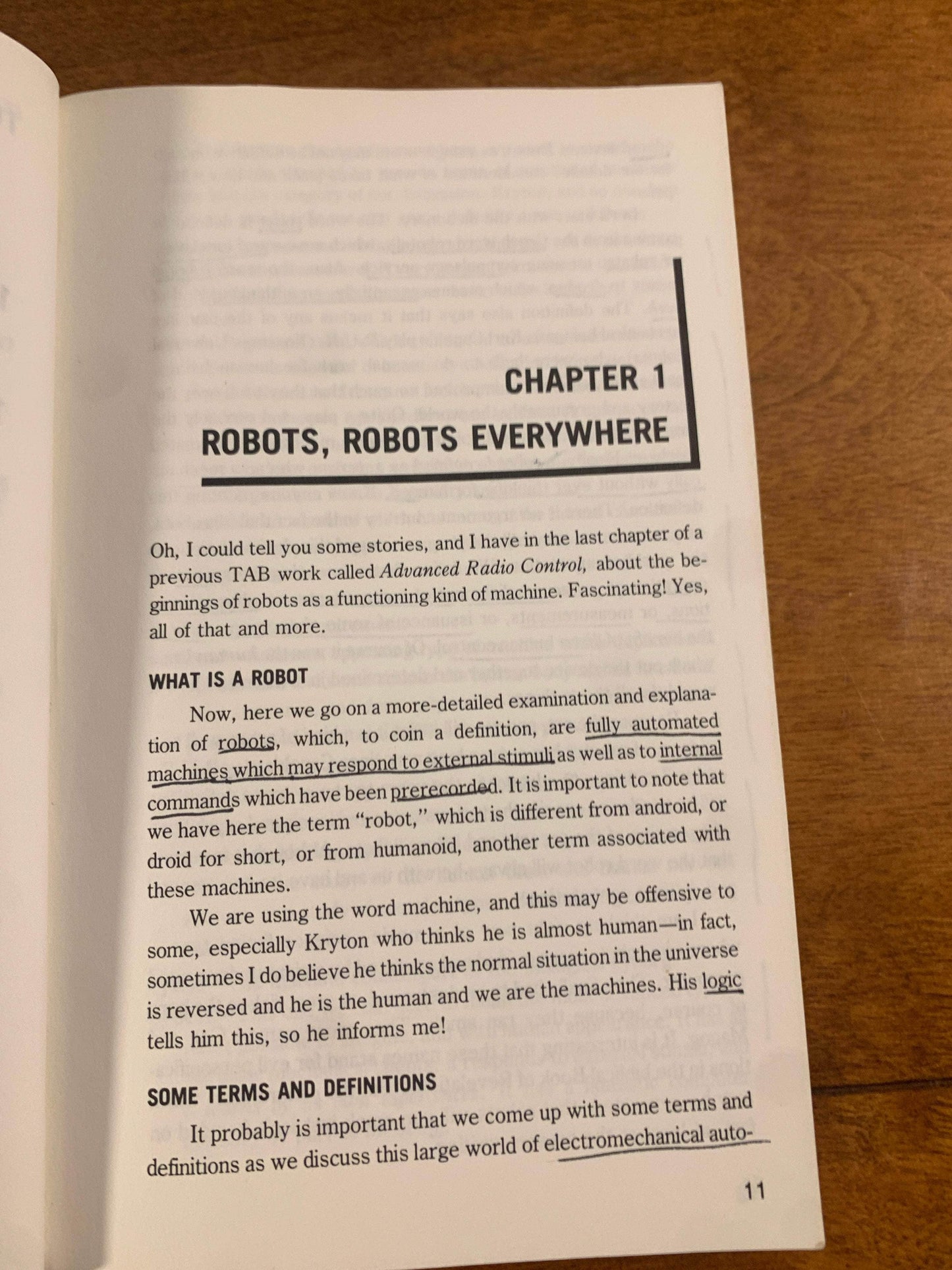 Flipped Pages The Complete Handbook of Robotics by Edward L., Jr. Safford,1978